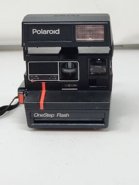 Polaroid One Step Flash 600 Plus Instant Camera